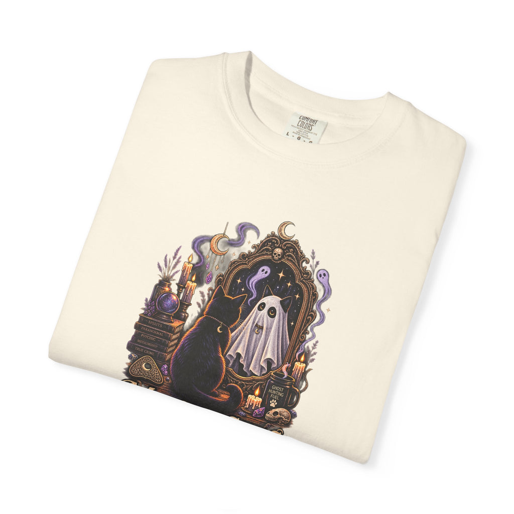 My Cat Sees Ghosts T-Shirt