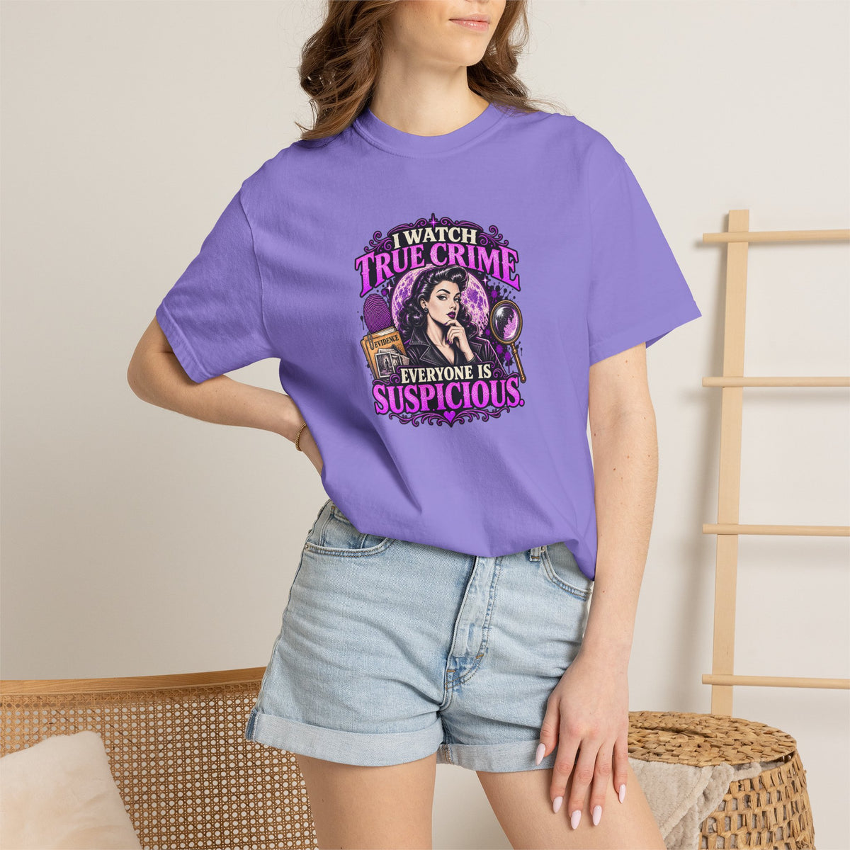 True Crime T-Shirt — "I Watch True Crime, Everyone Is Suspicious" Graphic Tee