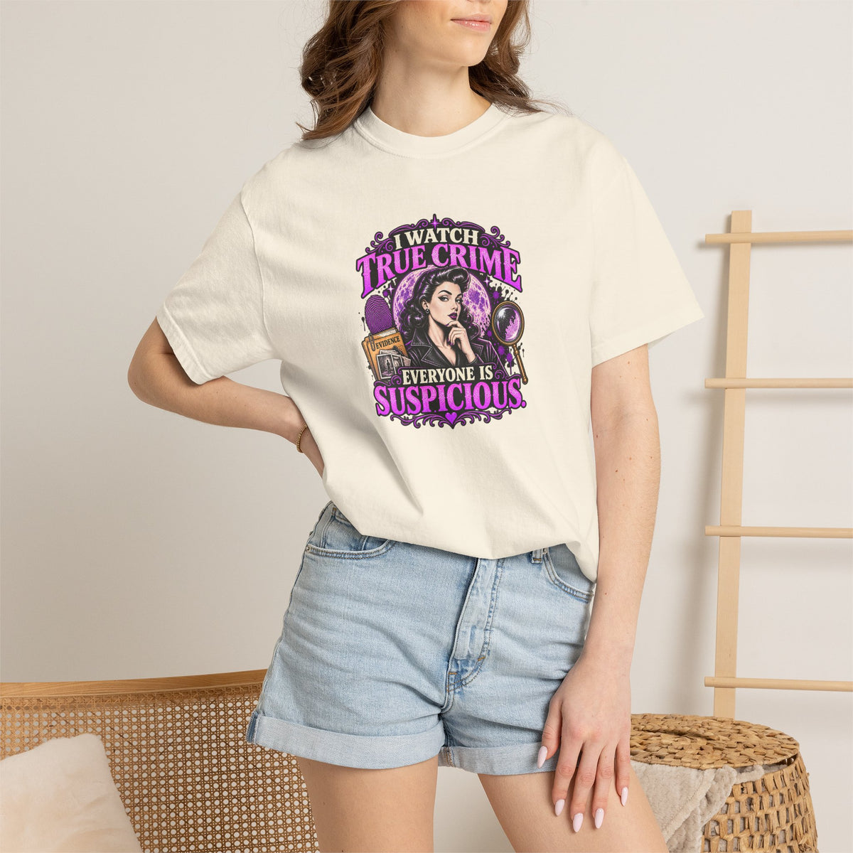 True Crime T-Shirt — "I Watch True Crime, Everyone Is Suspicious" Graphic Tee