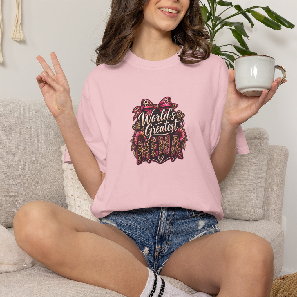 T-Shirt — "World's Greatest Mama" Floral Graphic Tee