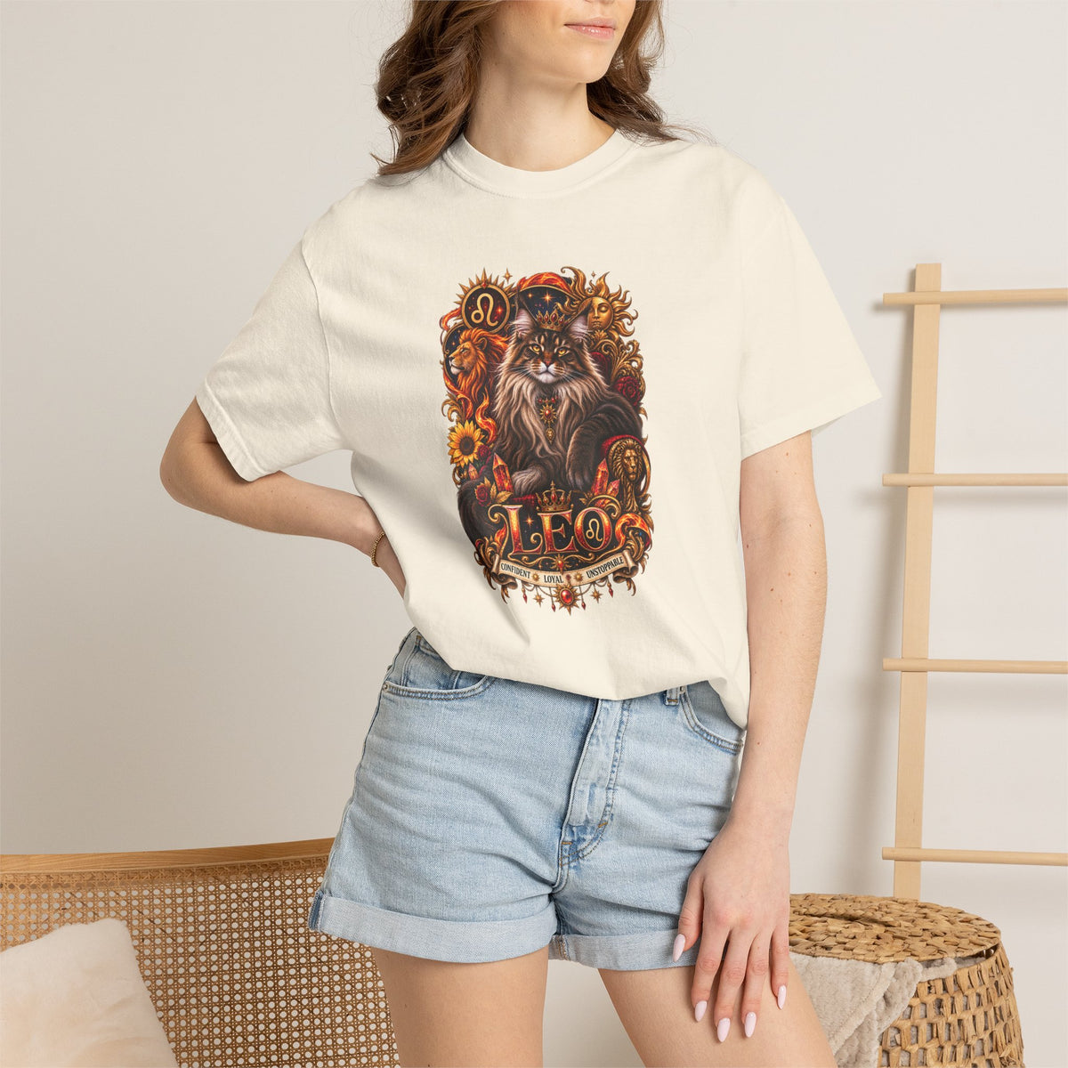 Leo Zodiac Cats T-Shirt — Maine coon Astrology Tee